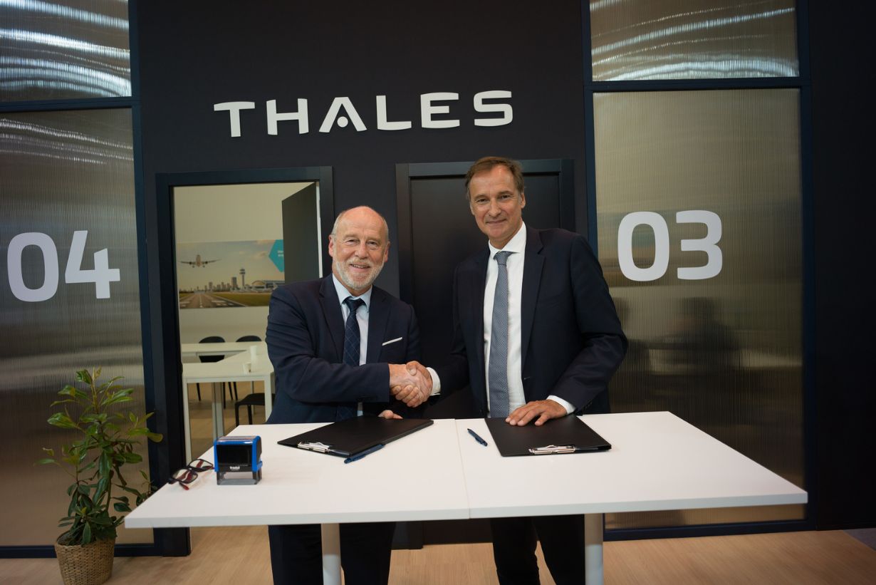 Signature partenariat ENAC - Thales
